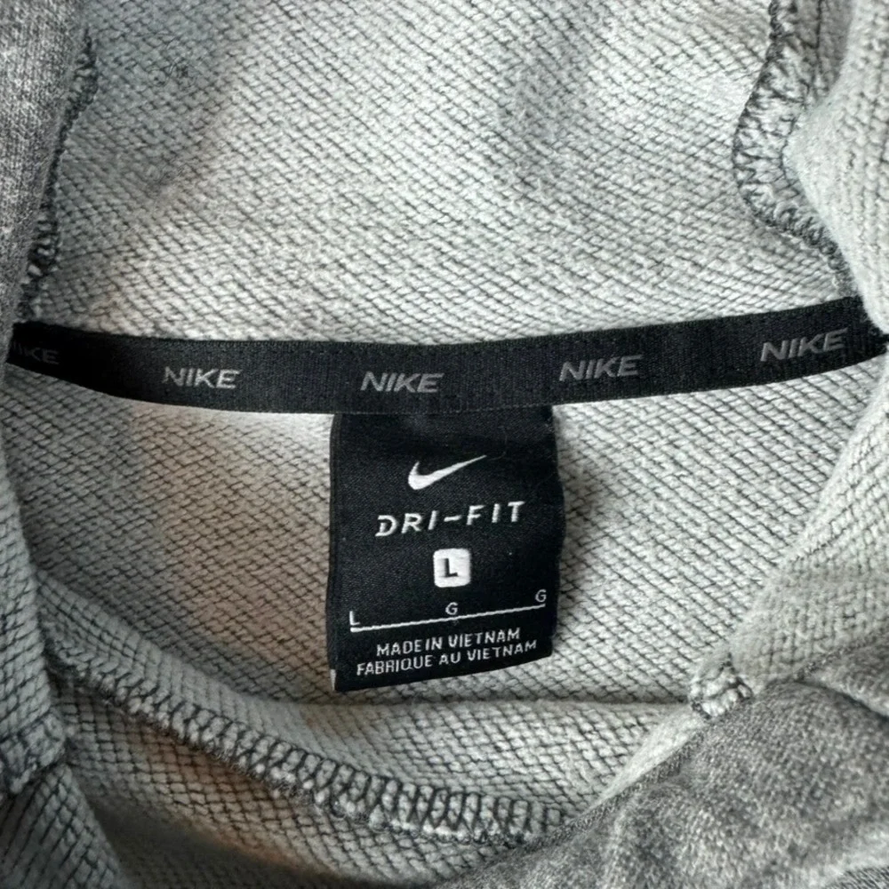 Nike Hoodie Women Large Gray Good Barry's Bootcamp Dri-FIT Pullover Sweatshirt